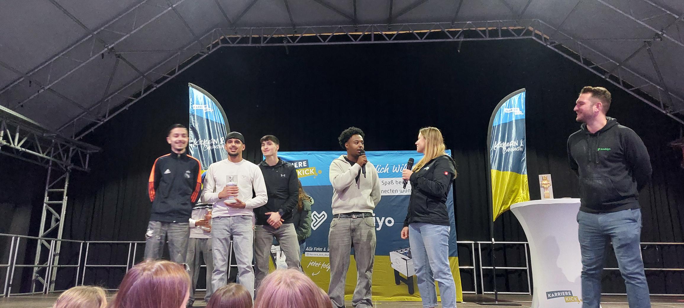 BvB-Teilnehmende auf der Messe Karriere Kick 2025